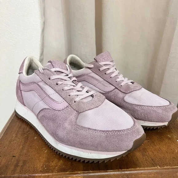 Vans Unisex Runner OG Lilac Snow VN0A2XS8JVZ Shoes Sneakers M 7 W 8.5 500383 - Picture 2 of 14